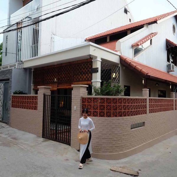 SPRING HOUSE – NHÀ MÙA XUÂN